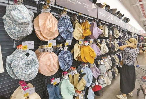 宁波户外装备销量猛增，轻量化与防晒速干引领消费新潮流